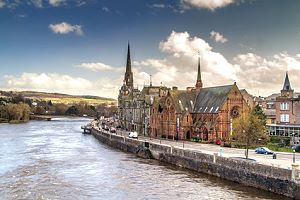 Perth am Fluss Tay